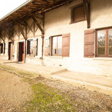 Ferme Bressane - 4 Chambres Saint-Etienne-du-Bois (Ain) Exterior foto
